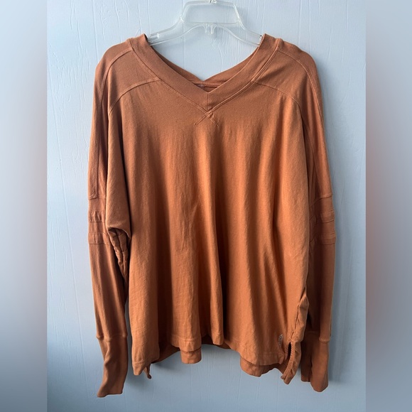 NWOT FP Movement by Free People All Star Layer Top (size M) - Picture 5 of 14